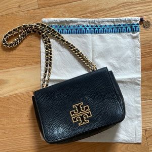 Tory Burch Chain Crossbody Leather Bag w Dust Bag